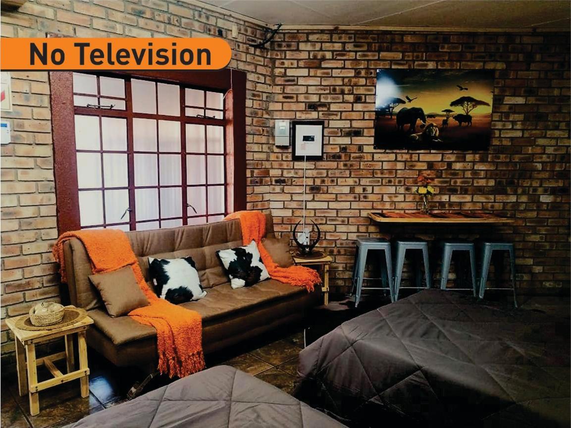 2K City Studios Not Self Catering Graskop Buitenkant foto