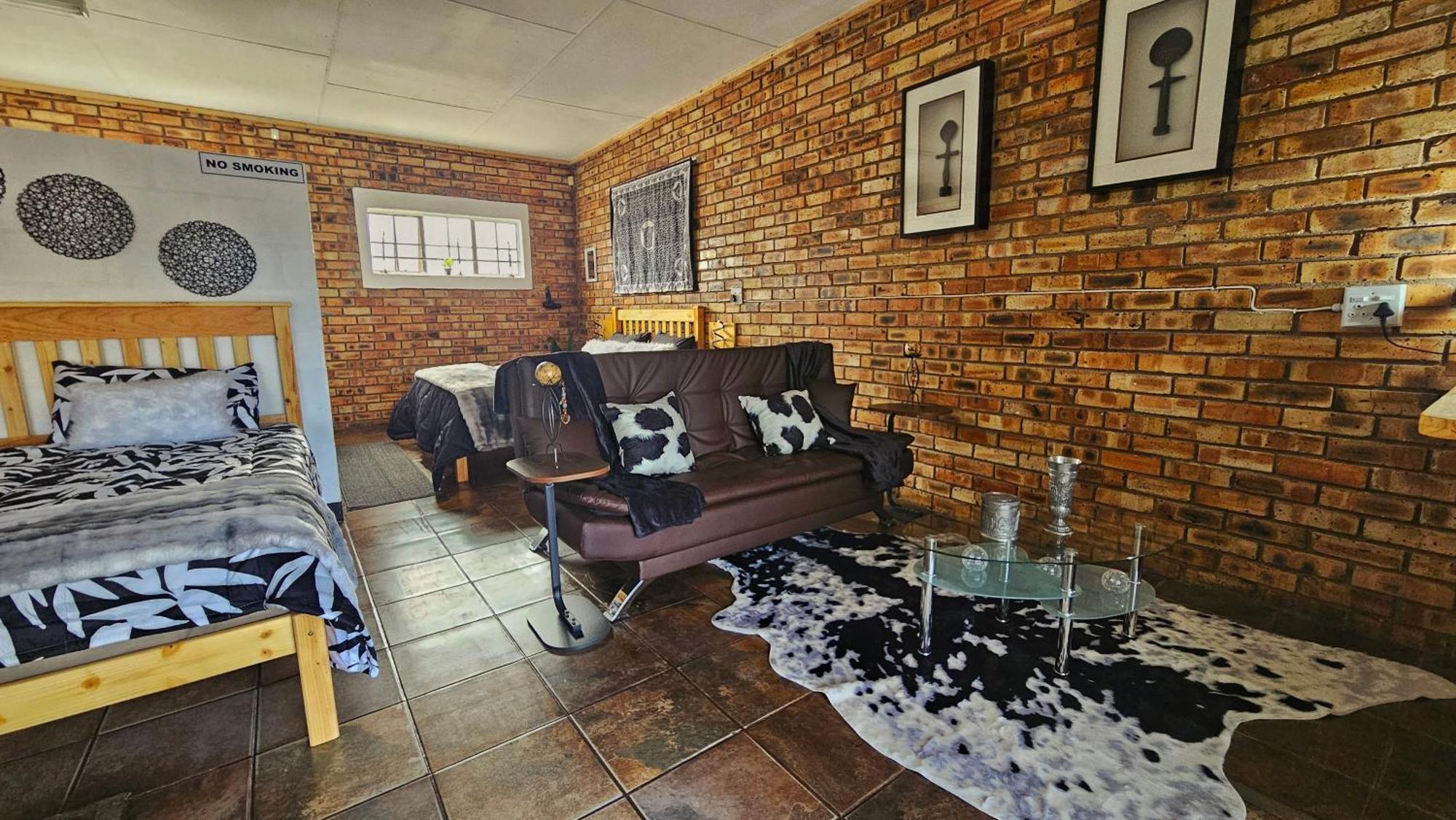 2K City Studios Not Self Catering Graskop Buitenkant foto