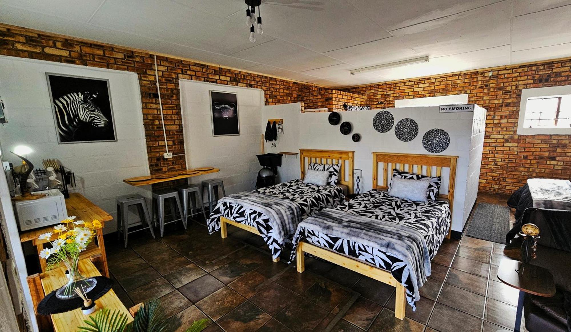 2K City Studios Not Self Catering Graskop Buitenkant foto
