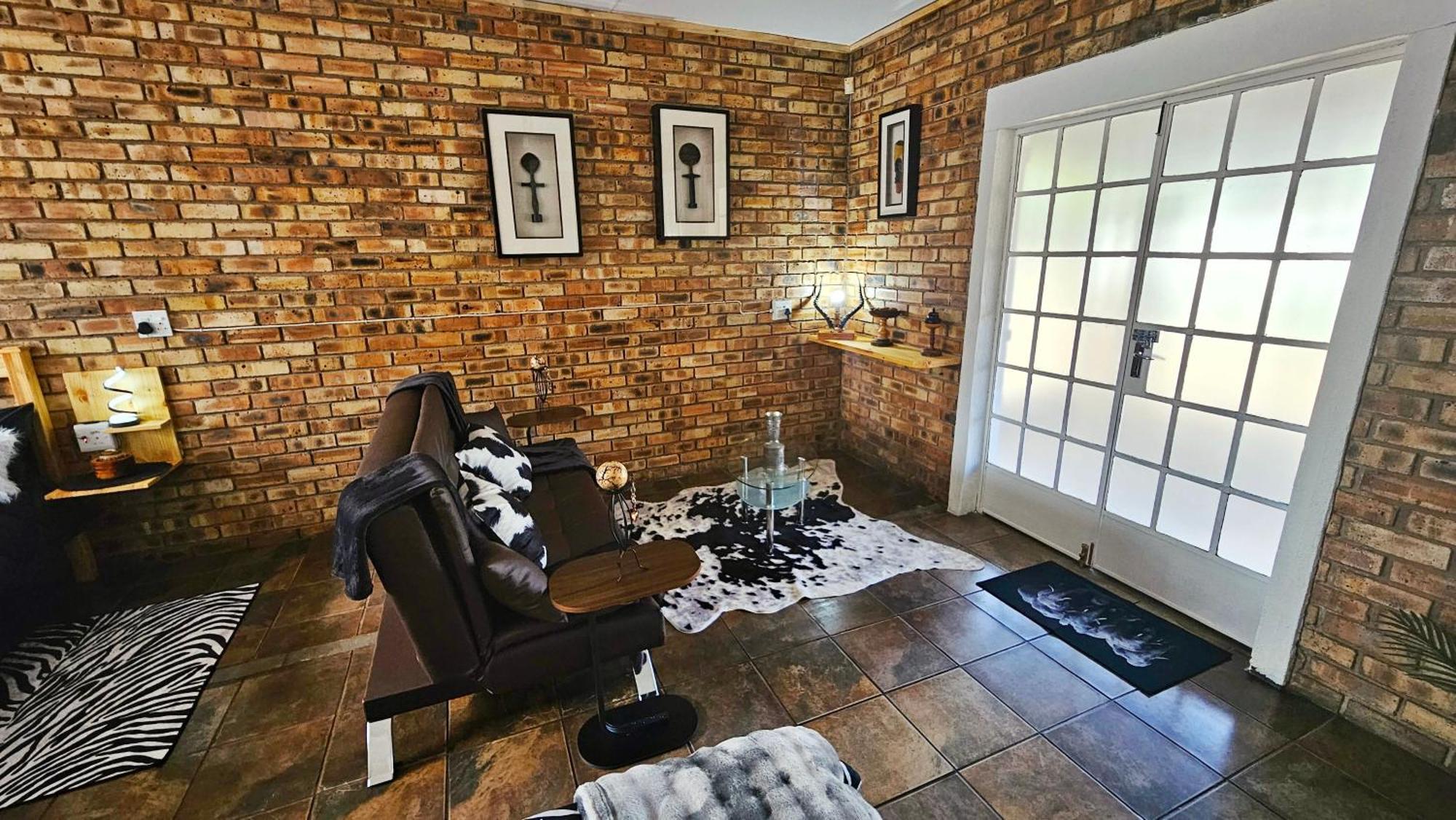 2K City Studios Not Self Catering Graskop Buitenkant foto